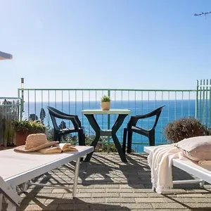  Apartment Terrazza Da...mare